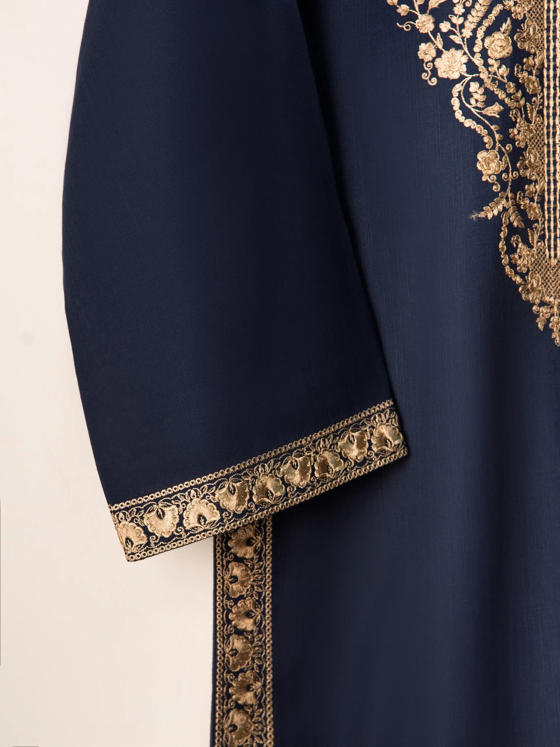 2 Piece - Embroidered Khaddar Suit S110697