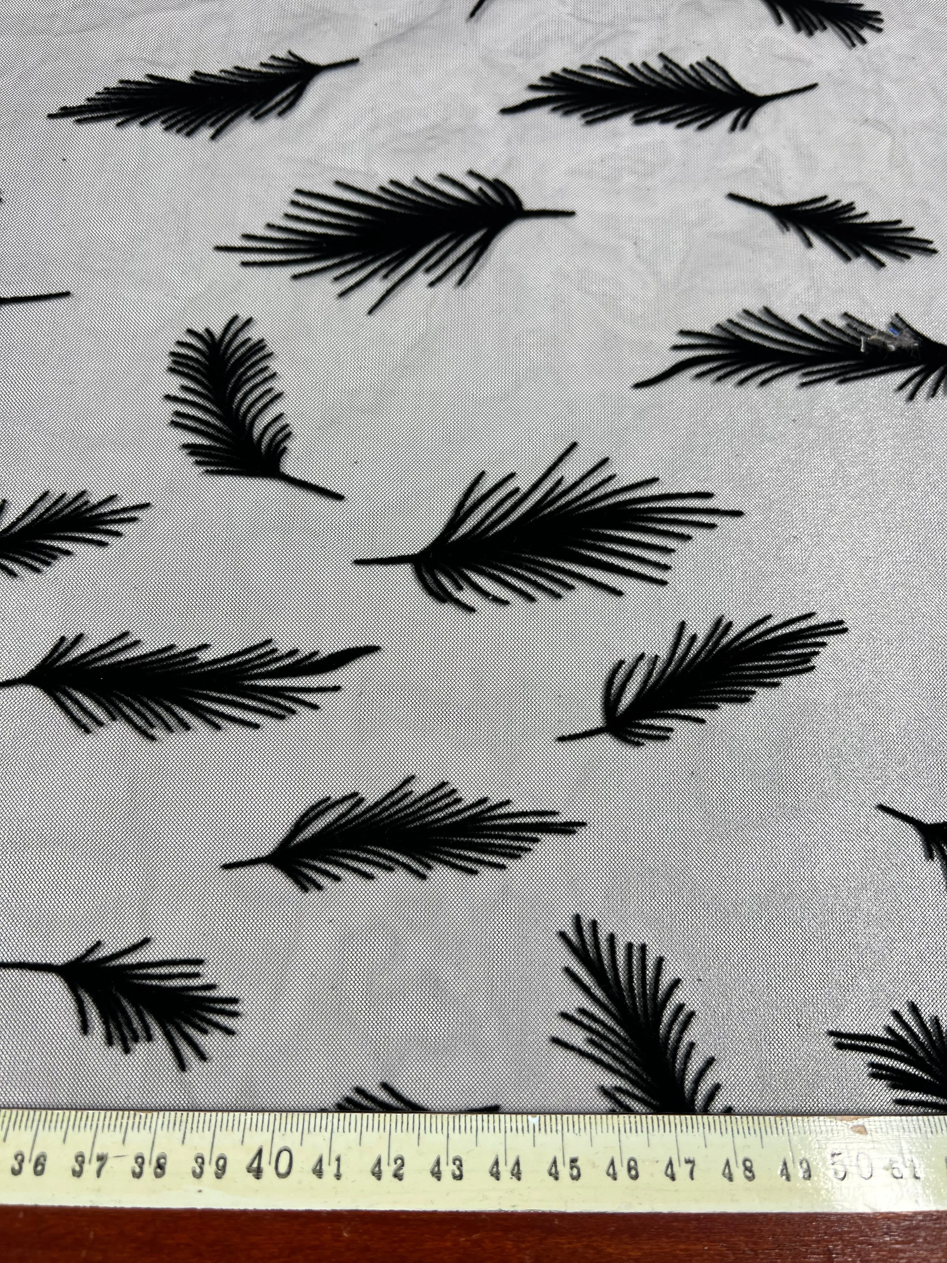 Evening Tulle Lace - Black Feathers - 160cm