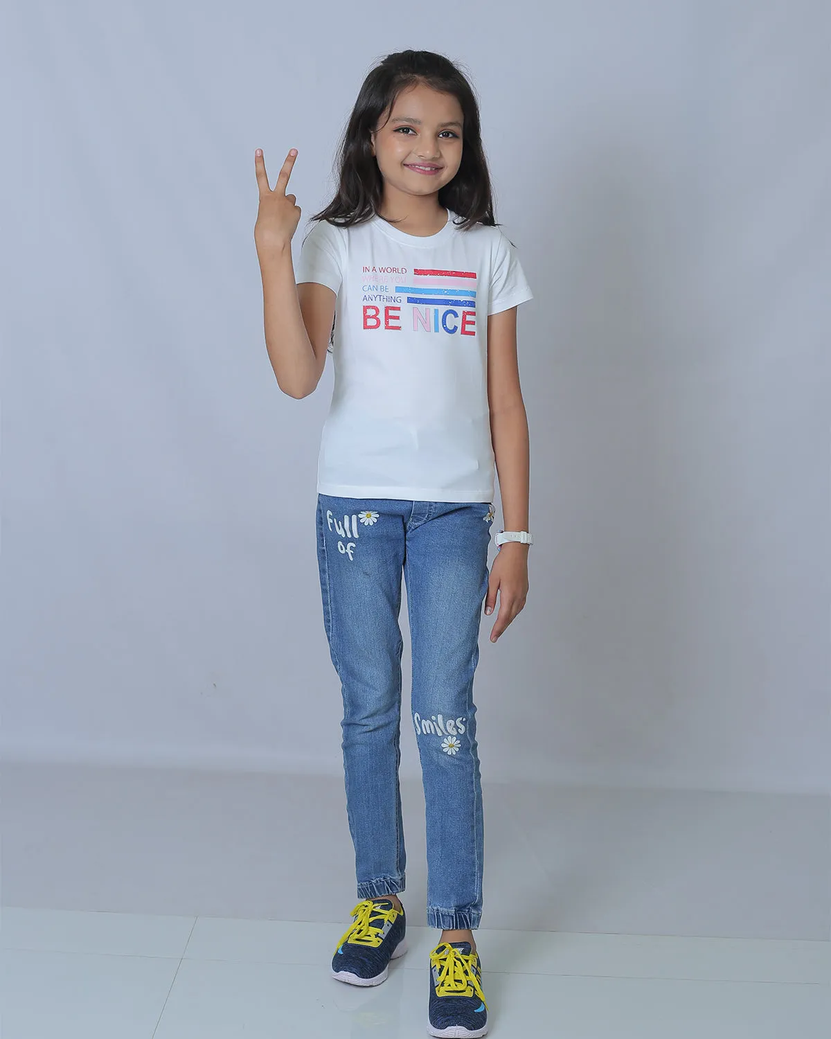 Girls White Round Neck T-Shirt