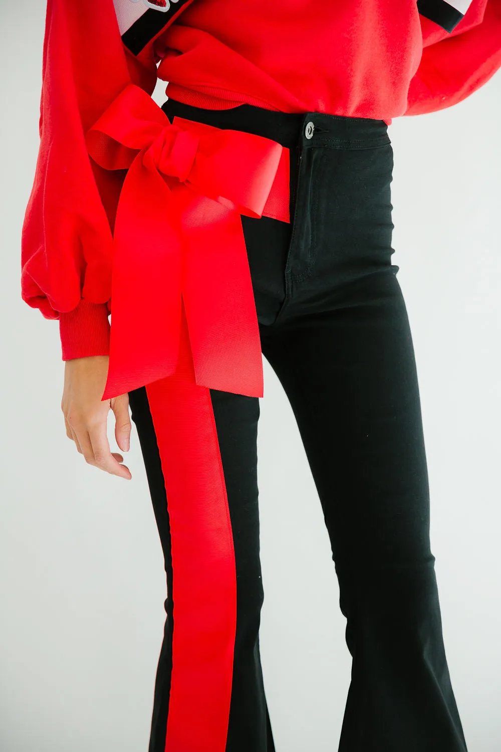HOLIDAY SEASON BLACK FLARES