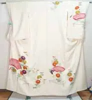 Light Beige Kimono Chrysanthemum Flowers Genuine Shibori Vintage Silk Houmongi Homongi Golden Thread