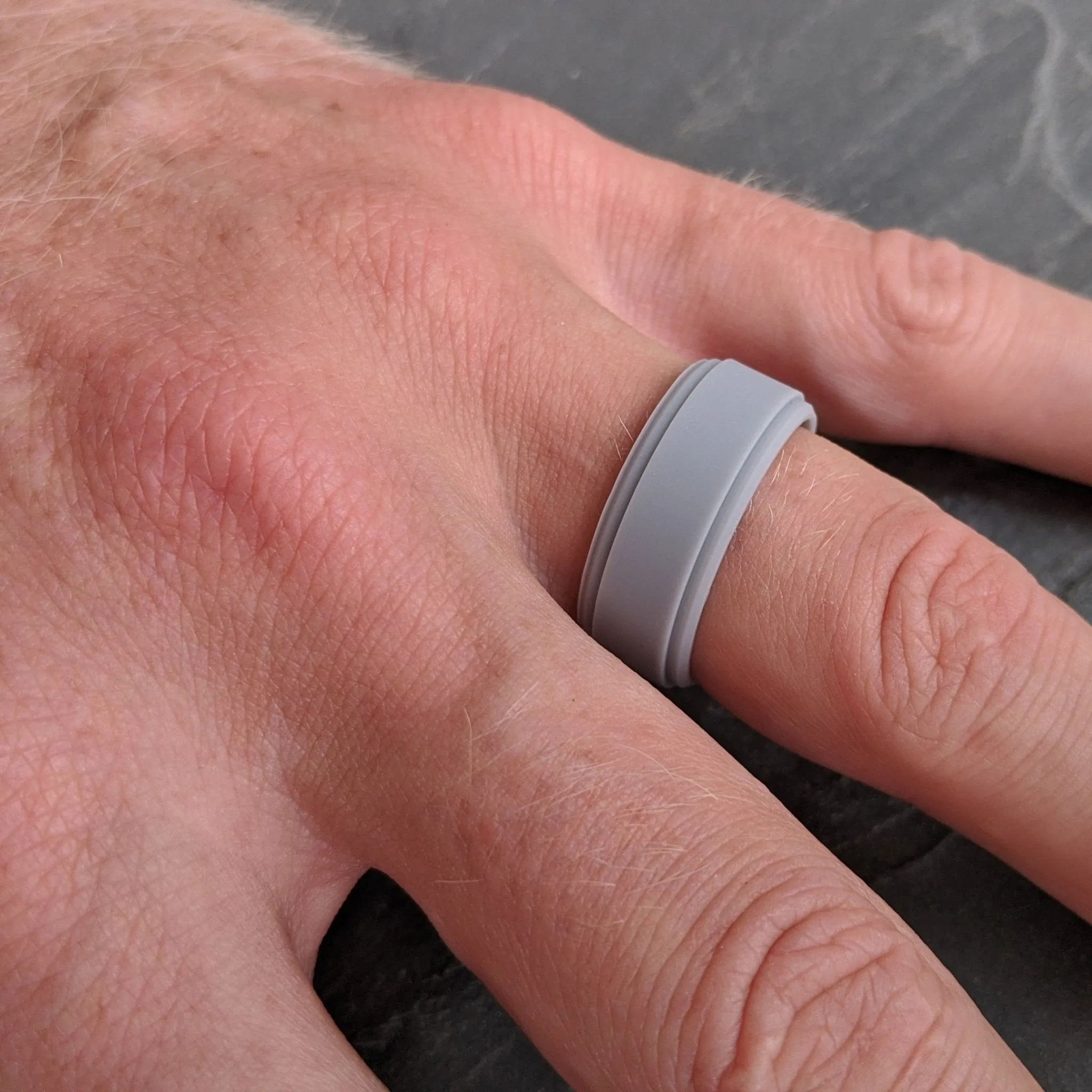 Light Grey Step Edge Breathable Silicone Ring for Men