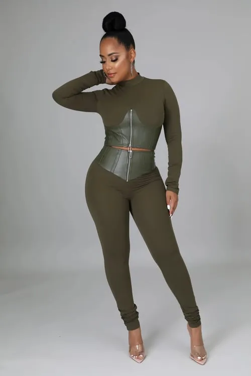 🔥✈️🔥Tight-Fit PU Leather Long Sleeve Leggings Set (Buy 2 Free Shipping)🔥🔥